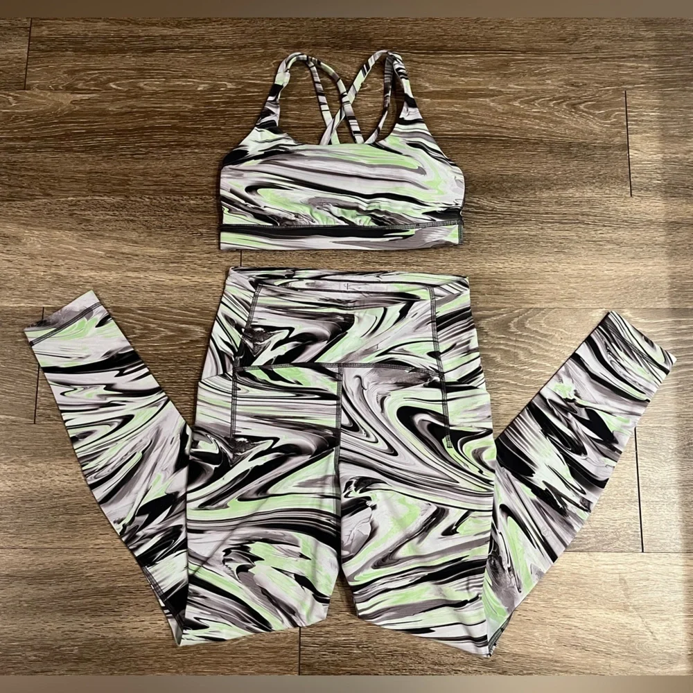 Lululemon Swift Speed High-Rise Tight & Energy Bra Matching Set Size 6